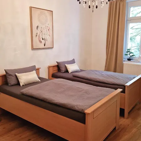 Fewo-2 Naehe Uniklinik, Messe Essen, Baldeneysee, Folkwang Museum, Zentral, Wlan Apartment