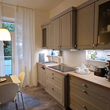 Apartment Fewo-2 Naehe Uniklinik, Messe Essen, Baldeneysee, Folkwang Museum, Zentral, Wlan